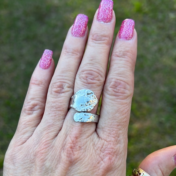 Vintage Sterling Silver UNCAS Floral Scroll Spoon Handle Ring - Picture 10 of 17